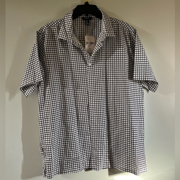 FOREVER 21 MEN Plaid White and Black NEW - Picture 1 of 3